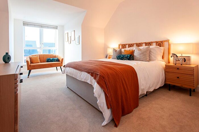 3 Bedroom Town House For Sale In "Brinkworth" At Romney Avenue, Bristol, BS7