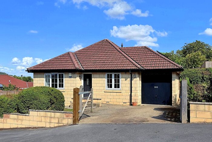 2 Bedroom Bungalow For Sale In Devonshire Road, Bathampton, BA2