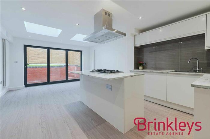 4 Bedroom Town House To Rent In Leopold Terraces, Dora Road, London, SW19