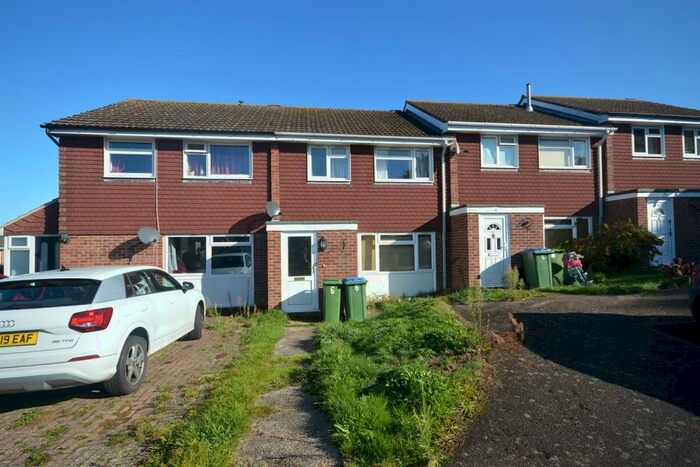 3 Bedroom Terraced House To Rent In Wicks Road, Billingshurst, RH14