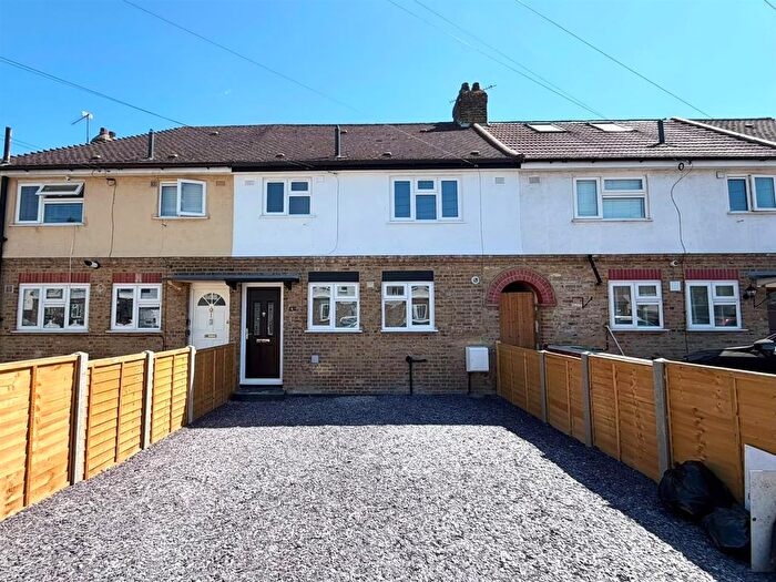 2 Bedroom Terraced House To Rent In Lime Avenue, Yiewsley, West Drayton, UB7