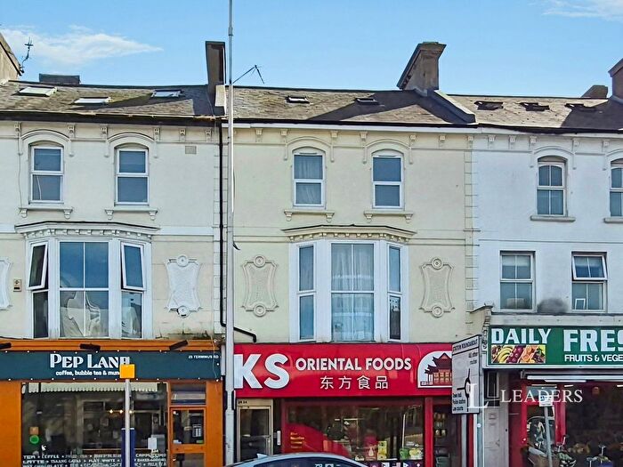 1 Bedroom Flat To Rent In Eastbourne, BN21