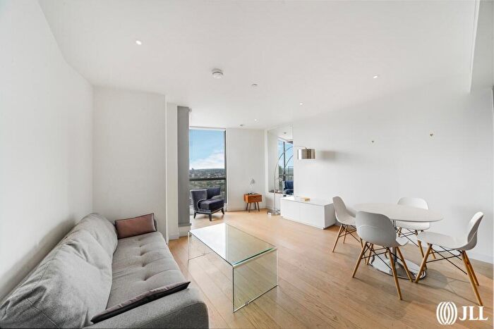 1 Bedroom Apartment For Sale In Charrington Tower, Biscayne Avenue, E14