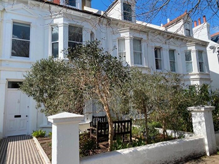 4 Bedroom Terraced House To Rent In Walsingham Road, Hove, BN3