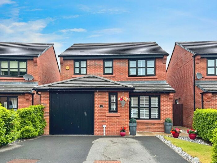 3 Bedroom Detached House To Rent In Tiverton Ave, Leigh, WN7