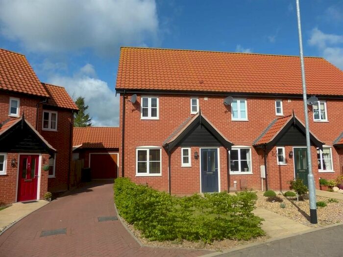 2 Bedroom Property To Rent In Copsey Walk, Dereham, NR19