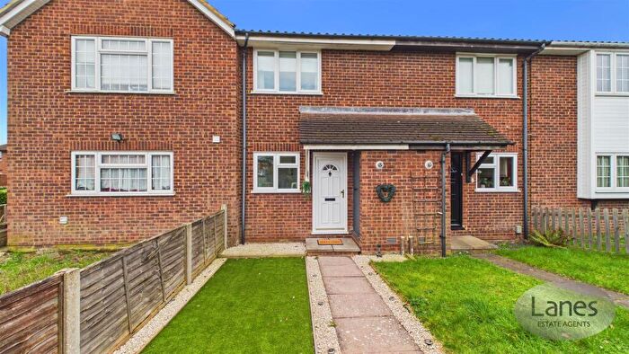 2 Bedroom Terraced House For Sale In Bushbarns, Cheshunt, EN7