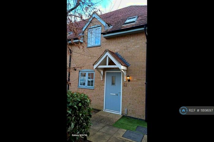 2 Bedroom End Of Terrace House To Rent In Croyland Mews, Corby, NN17