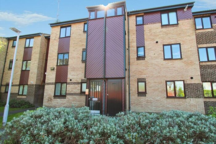 1 Bedroom Flat For Sale In St Pauls Court, Reading, RG1