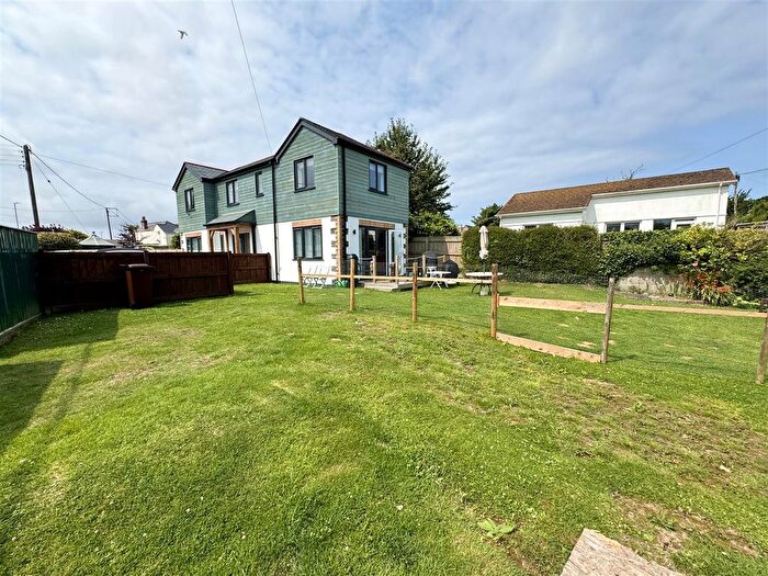 3 Bedroom Detached House For Sale In Newquay Road, Goonhavern, Truro, TR4