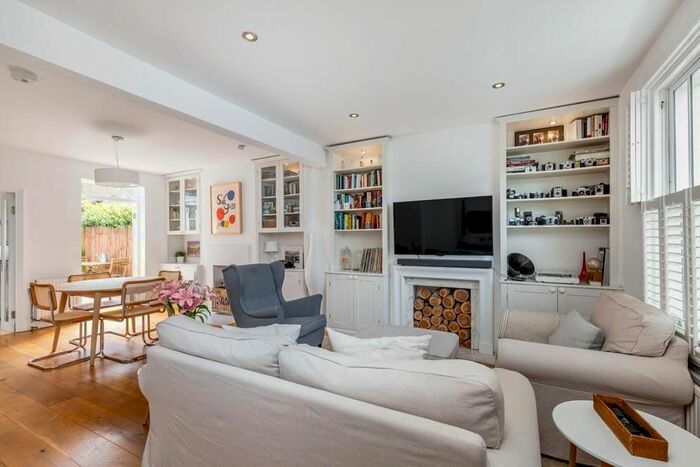 3 Bedroom Terraced House To Rent In Horder Road, London, SW6