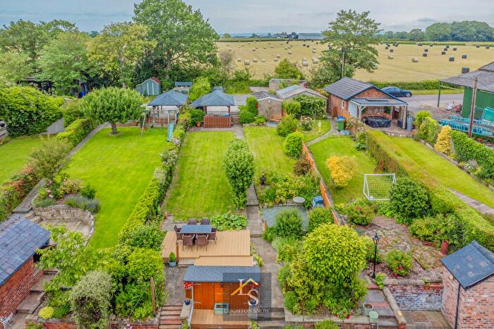 5 Bedroom Terraced House For Sale In King Street, Woodford, SK7