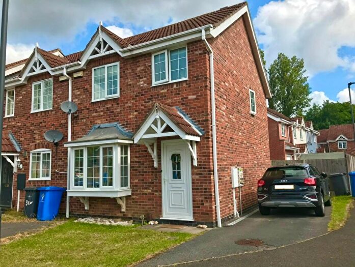 3 Bedroom Semi Detached House To Rent In Little Woodbury Drive, Littleover, Derby, Derbyshire, DE23