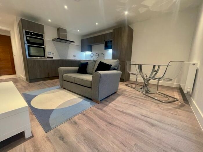 2 Bedroom Property To Rent In Brayford Wharf North, Lincoln, LN1