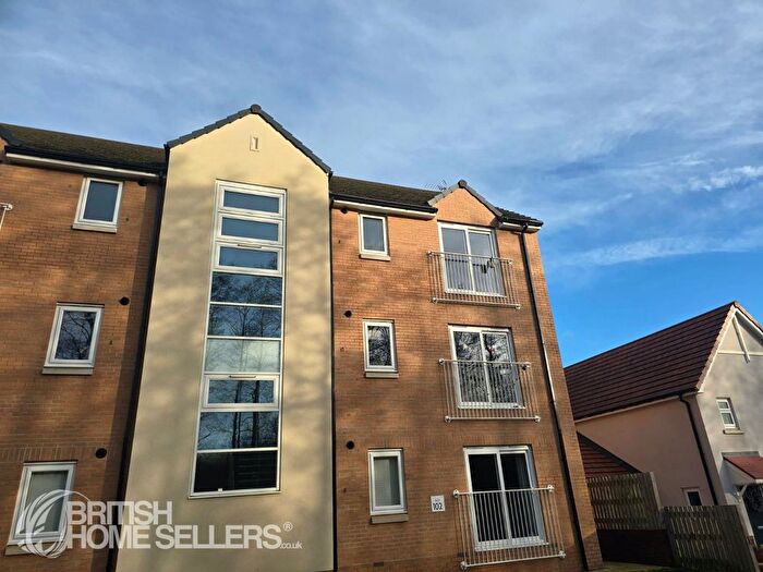 2 Bedroom Flat For Sale In Ffordd Gwern, Mold, Flintshire, CH7
