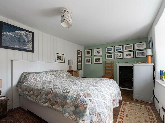 3 Bedroom Terraced House For Sale In Trendle Street Sherborne, DT9