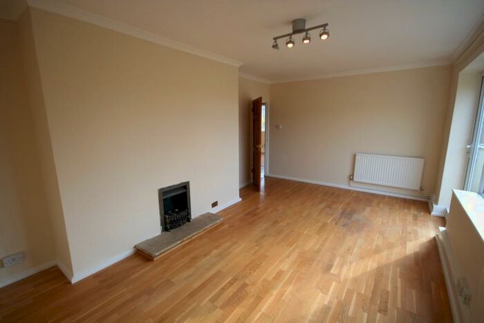 2 Bedroom Flat To Rent In Baizdon Road, London, SE3