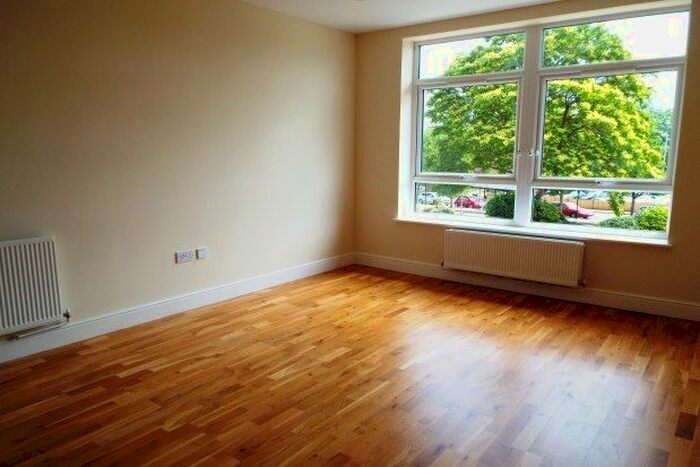 1 Bedroom Flat To Rent In Park Street, Ashford, TN24