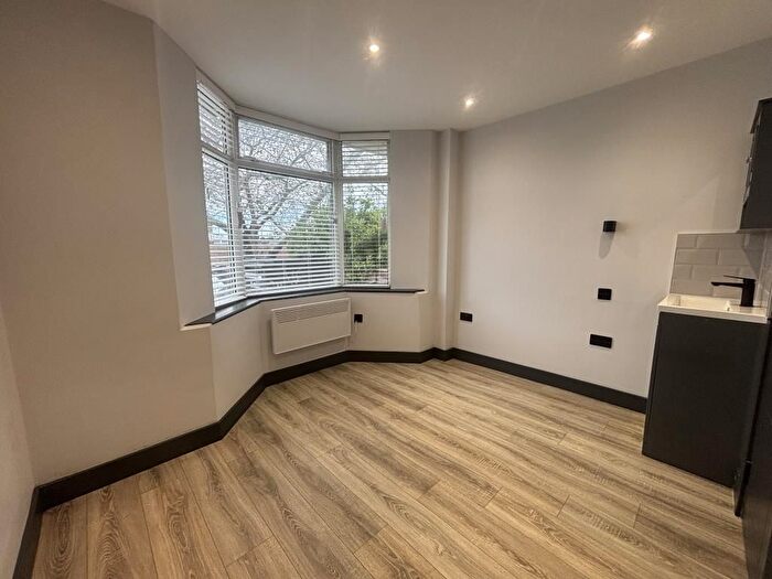 Studio To Rent In Whitley Wood Road, Reading, RG2
