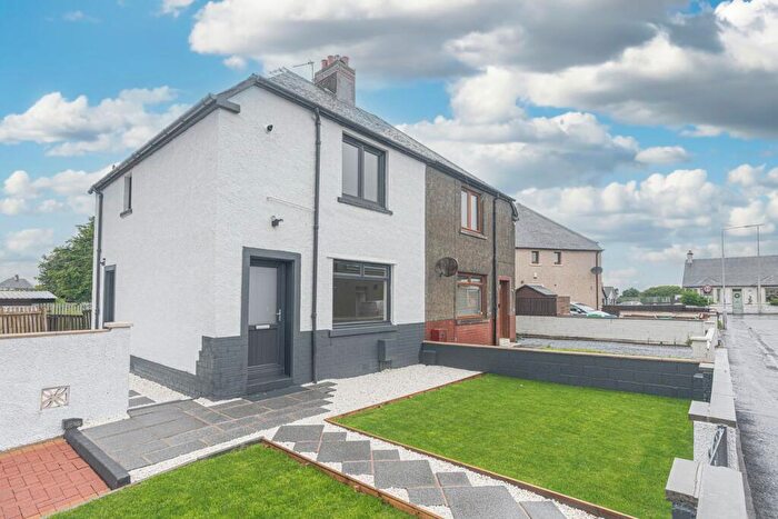 3 Bedroom Semi-Detached Villa For Sale In Motion Street, Lochgelly, KY5