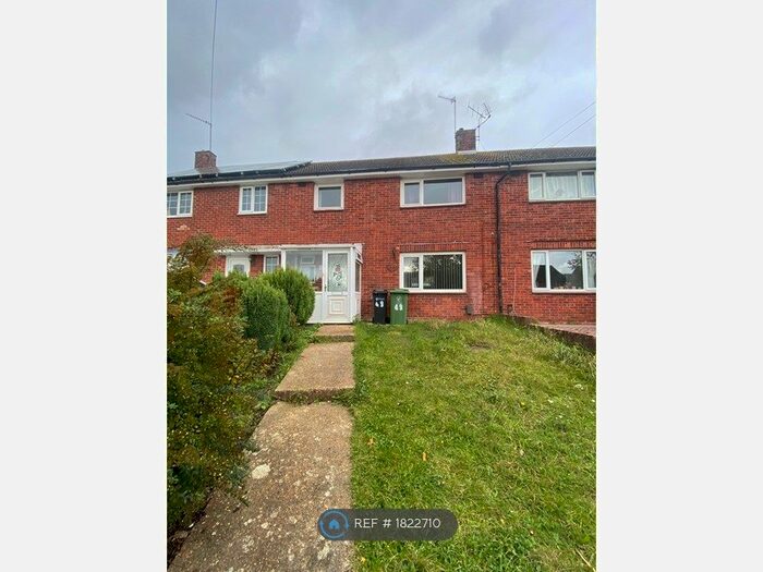 3 Bedroom Terraced House To Rent In Copsey Grove, Portsmouth, PO6