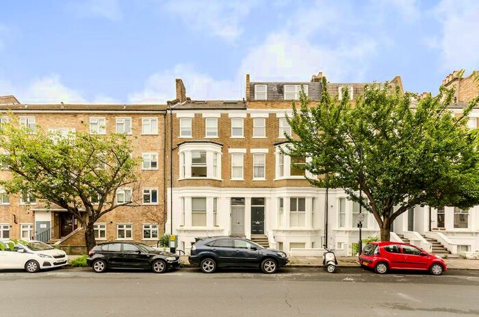 2 Bedroom Flat To Rent In Netherwood Road, Brook Green, London, W14