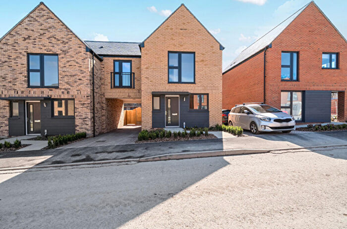 3 Bedroom End Of Terrace House To Rent In Harebell Way, Winchester, Hampshire, SO22