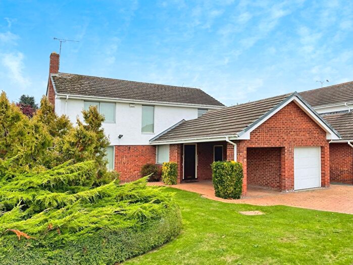 4 Bedroom Detached House For Sale In Trevalyn Way, Rossett, Wrexham, LL12