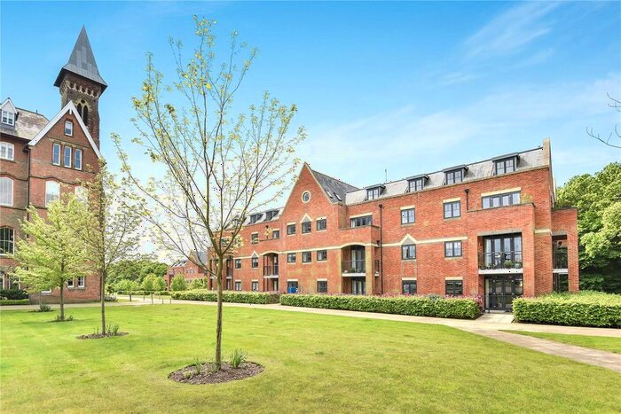 3 Bedroom Flat To Rent In Mayfield Grange, Little Trodgers Lane, Mayfield, East Sussex, TN20