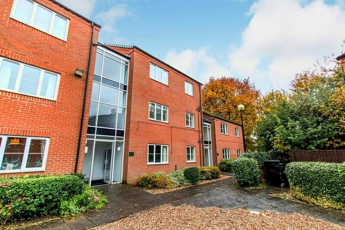2 Bedroom Flat To Rent In Beech Street, Lincoln, LN5