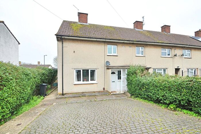 3 Bedroom End Of Terrace House For Sale In Norman Road, Saltford, Bristol, Somerset, BS31