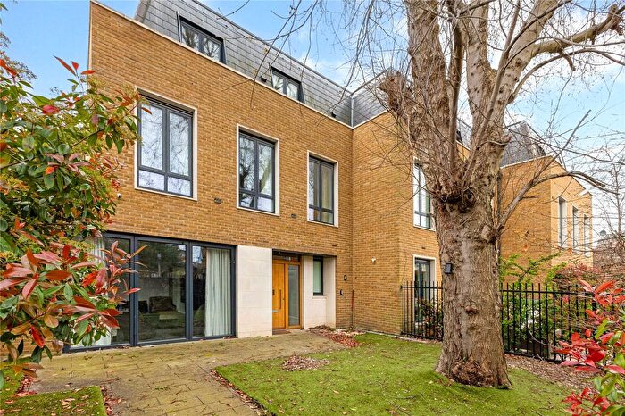 5 Bedroom Detached House For Sale In Ashchurch Grove, London, W12