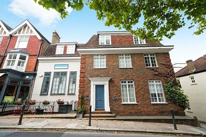 1 Bedroom Flat To Rent In High Street, Harrow On The Hill, HA1