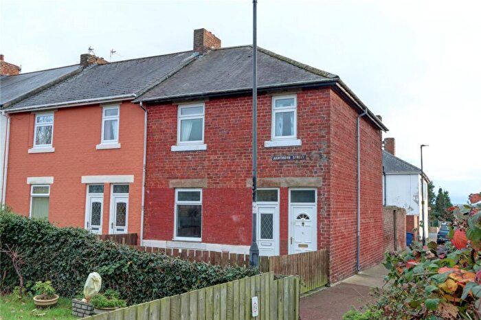 2 Bedroom Flat To Rent In Hawthorn Street, Newcastle Upon Tyne, Tyne And Wear, NE15