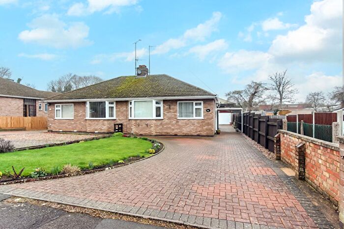 2 Bedroom Semi Detached Bungalow For Sale In Harvey Road, Wellingborough, NN8
