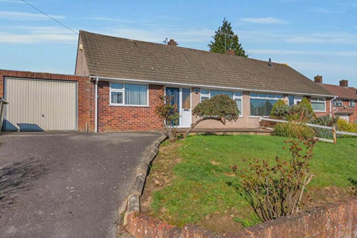 3 Bedroom Semi-Detached Bungalow For Sale In Queens Road, Bishopsworth, Bristol, BS13