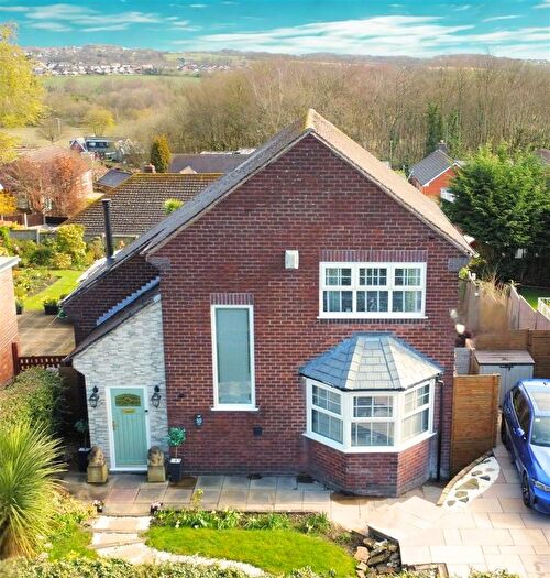 2 Bedroom Detached House For Sale In Broad Lane, St Helens, WA11