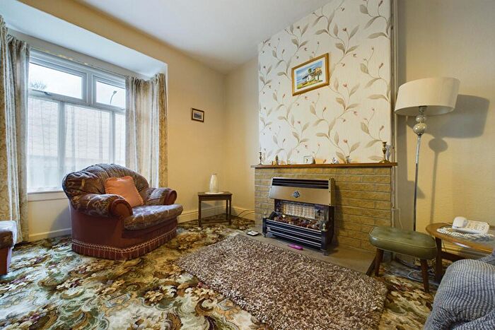 2 Bedroom Semi-Detached Bungalow For Sale In Wold Road, Barrow-upon-Humber, North Lincolnshire, DN19