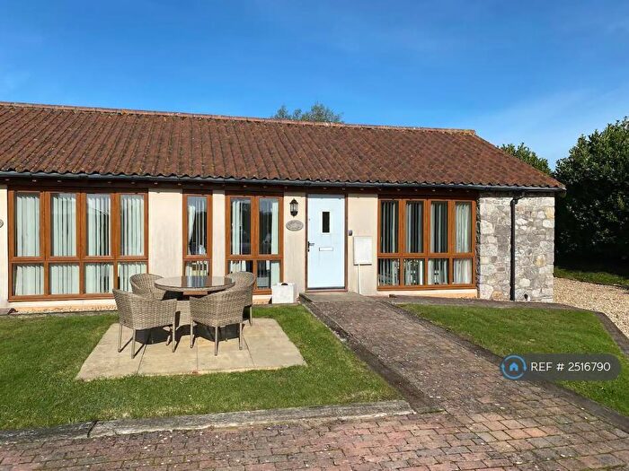 2 Bedroom Bungalow To Rent In West Rolstone Court, Hewish, Weston-Super-Mare, BS24