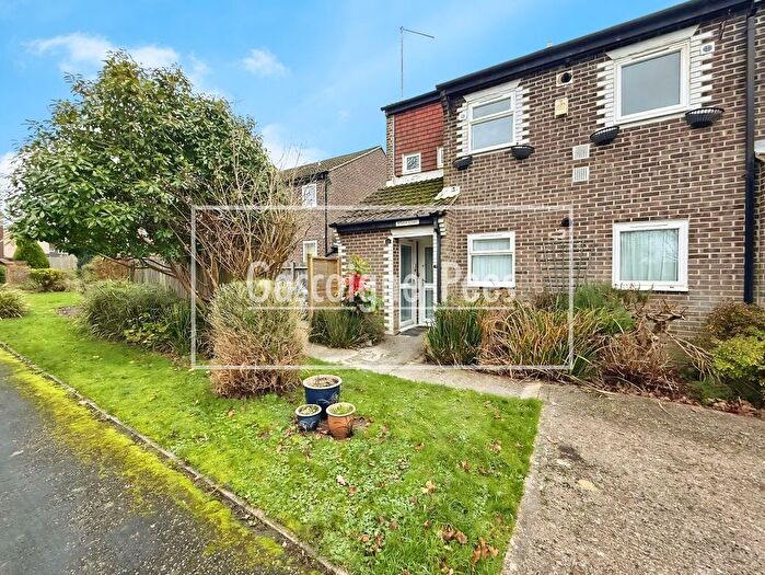 1 Bedroom Flat To Rent In Wiston Court, Horsham, RH12