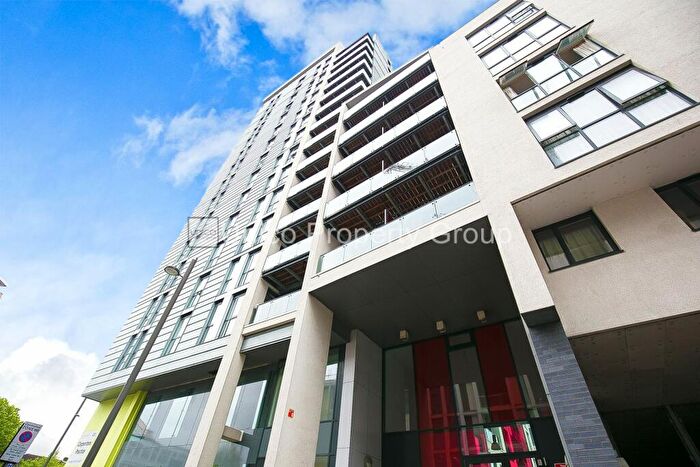 3 Bedroom Apartment To Rent In Velocity Building, Ward Road, London, E15
