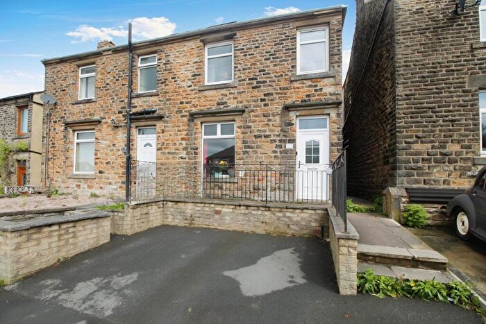 2 Bedroom House To Rent In Beaumont Street, Emley, Huddersfield, West Yorkshire, HD8