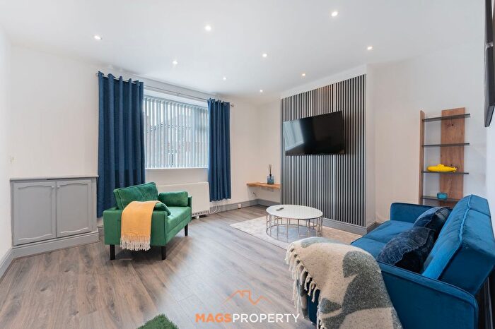 1 Bedroom Flat For Sale In Victoria Road, Tuebrook, L13