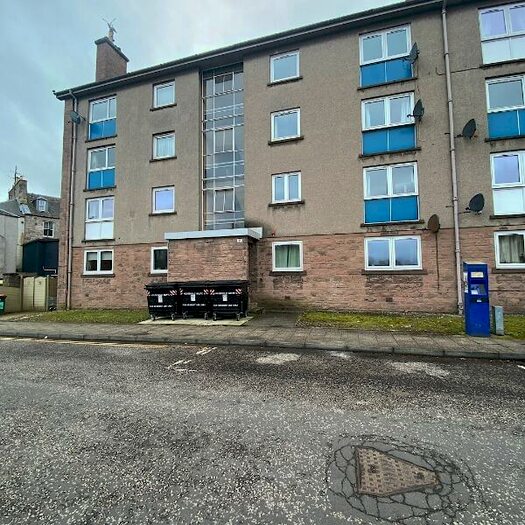 2 Bedroom Flat To Rent In Stormont Street, Perth, Perthshire, PH2