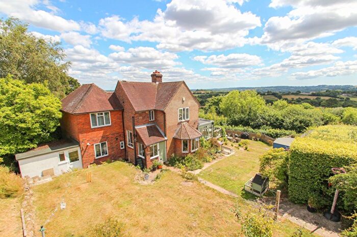 4 Bedroom Detached House For Sale In Sunnybank Close, Mayfield, TN20