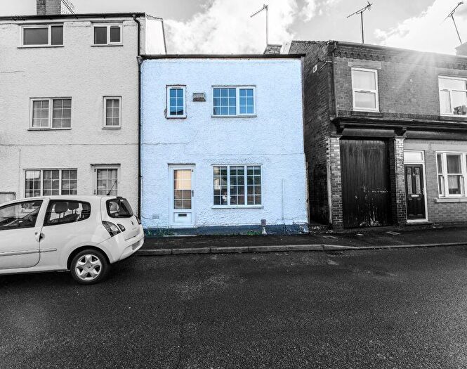 2 Bedroom Terraced House For Sale In Hall Croft, Shepshed, Leicestershire, LE12