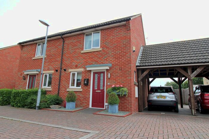 2 Bedroom End Of Terrace House To Rent In Worthington Close, Swindon SN3