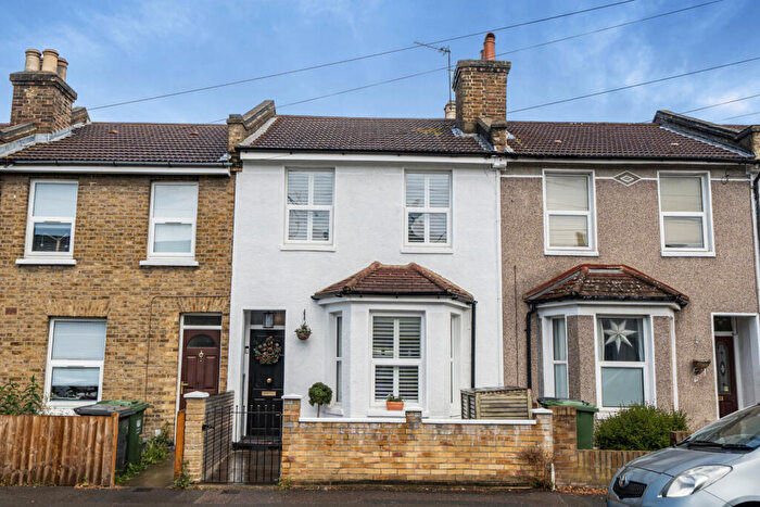 2 Bedroom Terraced House For Sale In Summerfield Street, Lee, SE12
