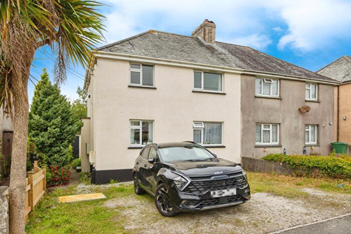2 Bedroom Flat For Sale In St. Marys Road, Bodmin, Cornwall, PL31