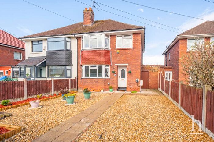 3 Bedroom Semi-Detached House For Sale In Brookway, Greasby, CH49